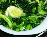 鶏そぼろと野菜のピリ辛マヨ炒め☆作り方1写真