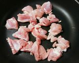 えのきと豆苗のからしマヨ炒め作り方1写真