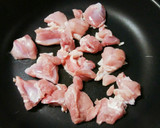 えのきと豆苗のからしマヨ炒め作り方1写真