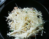 えのきと豆苗のからしマヨ炒め作り方2写真