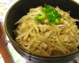 簡単×満腹♪もやしと挽肉のシャキ旨中華丼作り方6写真