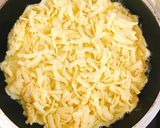 粉なし簡単！生地がチーズと卵の低糖質ピザ作り方3写真