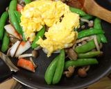 スナップえんどう 卵ガーリックバター炒め作り方12写真