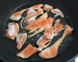 ちゃんちゃん焼き風・鮭の味噌焼きそば作り方2写真
