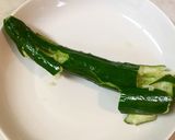 簡単もう一品!風味豊か梅たたききゅうり♪作り方1写真