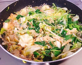 野菜盛りだくさんの三つ葉と卵とじ作り方5写真