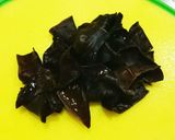 豚バラとキクラゲの中華炒め作り方1写真
