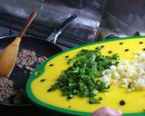 三見一体!餃子丼作り方4写真