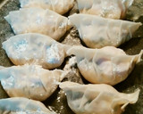 羽根つき！海老丸ごと入りギョウザ作り方7写真