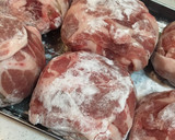 ＊肉巻きおにぎり〜焼肉のたれ使用〜＊作り方2写真