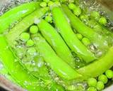 緑の　グリンピースご飯作り方1写真