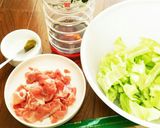 簡単！！豚肉ときゃべつのパスタ ゆず胡椒作り方1写真