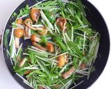 なめこと水菜の中華風炒め作り方3写真