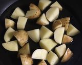 新じゃがと鶏肉のこっくり味噌炒め作り方4写真