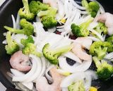 エビ好きのための☆エビマヨブロッコリー作り方3写真