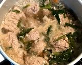 豚ひき肉とニラの☆肉団子スープ作り方5写真