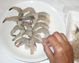 海老とキヌサヤの卵とじ♪作り方3写真