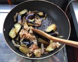 卵黄とろり♪なすと豚肉のスタミナ丼作り方4写真