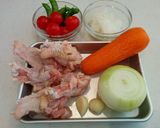 鶏手羽元で参鶏湯風ホロホロ塩炊き作り方1写真