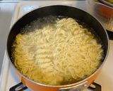即出来☆冷やしトマト味噌カレーラーメン！作り方1写真