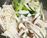 疲れに酢が効く♪2種キノコのとろ旨スープ作り方1写真