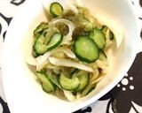 胡瓜と新玉ねぎのトトロ昆布和え♪作り方4写真