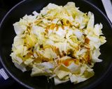 簡単！しじみ80個分の味噌汁で☆野菜炒め作り方3写真
