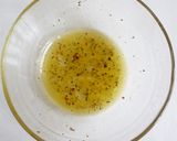 オリーブ&バジルソーセージのサラダ作り方1写真