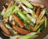 ☆ウィンナーとしいたけの鶏ガラ炒め☆作り方12写真