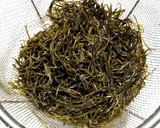 豚小間と大根と刻み昆布☆炒め煮作り方1写真