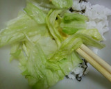 塩昆布とレタスとゆでえびのまぜごはん作り方2写真