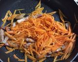 深夜の料理部。人参とベーコンのパスタ。作り方6写真
