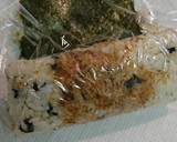 ワカメとゴマの巻き巻きおにぎり作り方5写真