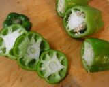 ピーマンと塩昆布のオリーブオイル炒め作り方1写真