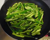 ピーマンと塩昆布のオリーブオイル炒め作り方3写真