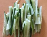 とろろ昆布とキムチ☆冷たいうどん作り方1写真
