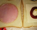 トースト。いん。ハムチーズ。作り方2写真