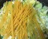ワンパン!アスパラとキャベツの魚介パスタ作り方4写真
