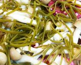 タコ、大根、シメジの煮物作り方2写真