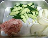 豚肉とキュウリの甘酢炒め作り方2写真