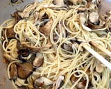 簡単♡旨っ！舞茸と納豆の和風パスタ作り方6写真