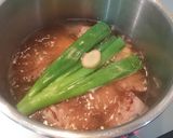 塩麹豚とグリンピースのスープ煮作り方3写真