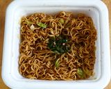 カップ焼そば 修正術 [改]作り方1写真