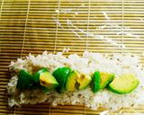 絶賛♪ローストビーフとアボカド棒寿司作り方4写真