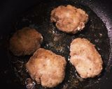 簡単！こま切れポークで一口カツ作り方4写真