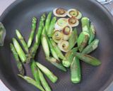 アスパラとオクラのバター醤油炒め作り方4写真