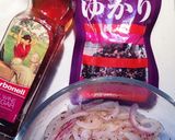 エビアボ+紫玉ねぎとゆかりの冷製パスタ作り方2写真