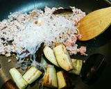 ご飯に合う！茄子と春雨とひき肉の甘辛炒め作り方2写真