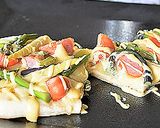 デルソーレ・手のばしナンで山菜ピザ♪作り方6写真