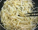 しゃっきりピリ旨♪もやしの簡単ラー油炒め作り方3写真